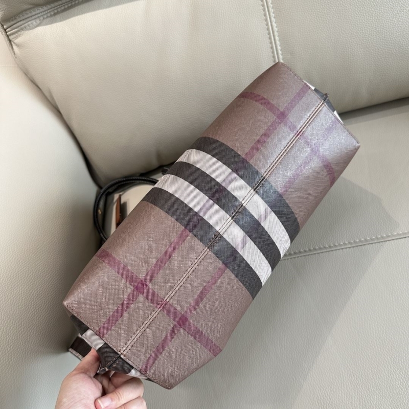 Bv*b*rry shopping bags